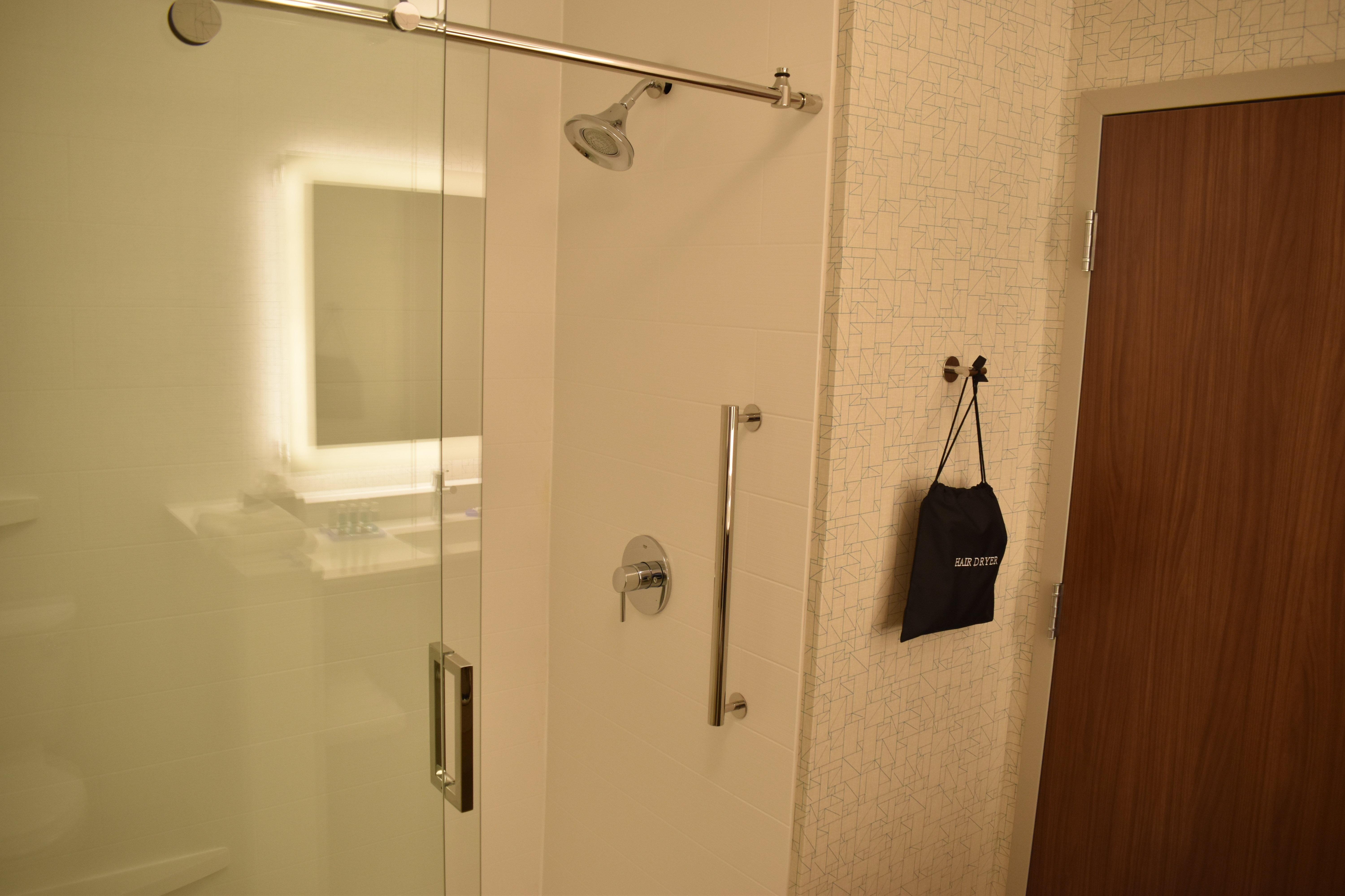 Holiday Inn Express & Suites - Boston South - Randolph By Ihg Zewnętrze zdjęcie