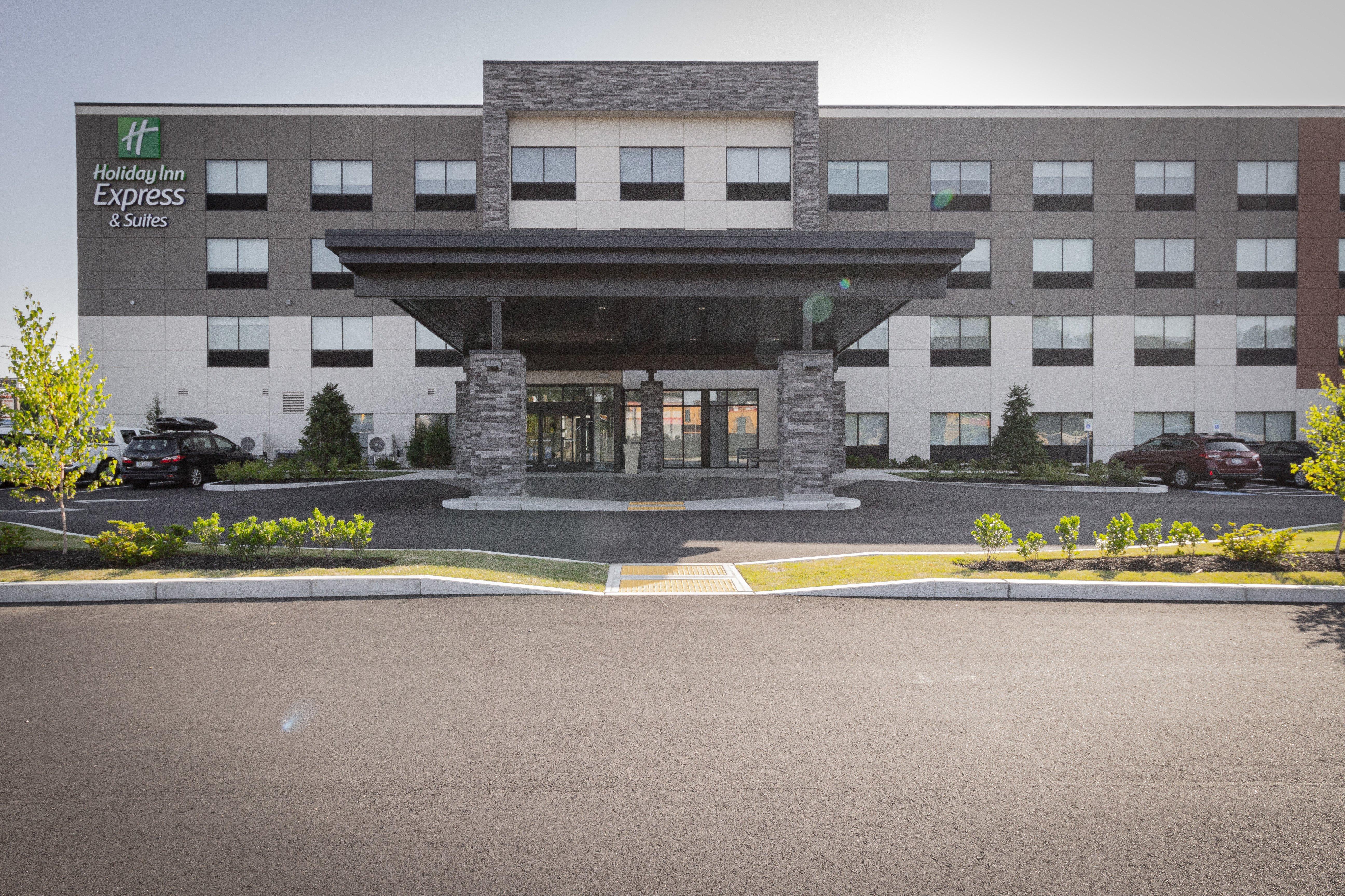 Holiday Inn Express & Suites - Boston South - Randolph By Ihg Zewnętrze zdjęcie